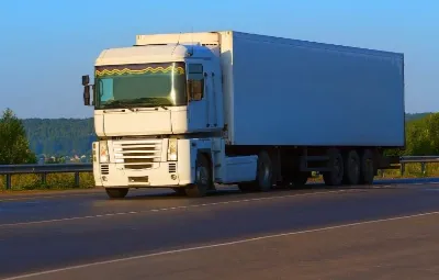 Antalya ile Menemen Arası Öğrenci Eşyası Taşıma